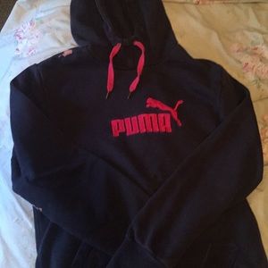 Puma Hoodie Women’s